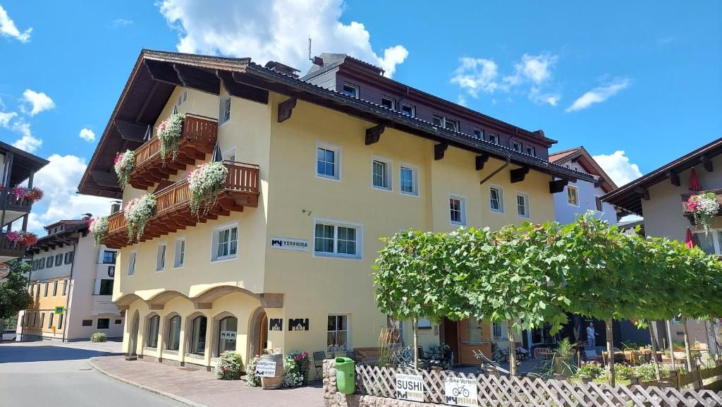 Haus Veronika by MIHA